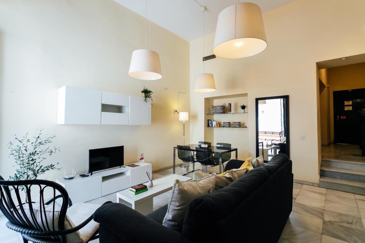 Alohamundi San Vicente Apartment เซบีญา ภายนอก รูปภาพ